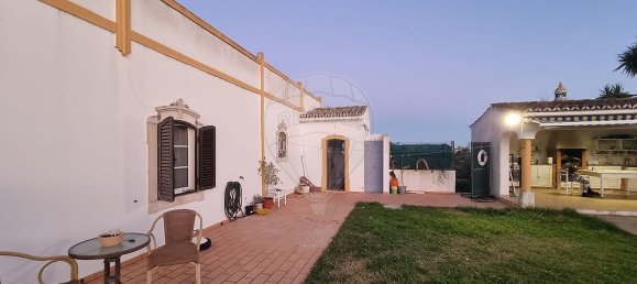 3 bedrooms House in Loule, Portugal No. 28130 6