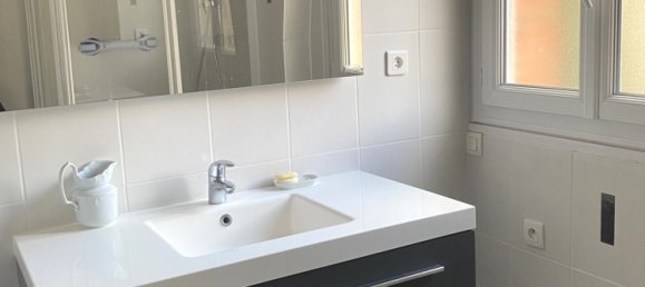 2 bedrooms Apartment in Gien, France No. 82306 7