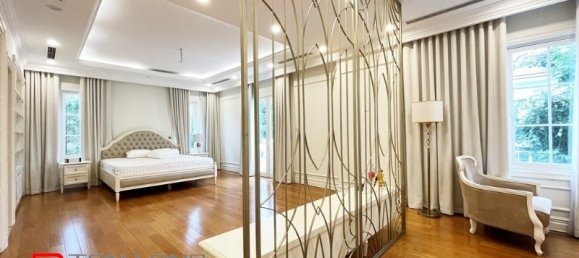 5 Schlafzimmer Villa in Long Bien, Vietnam, Nr. 577 12