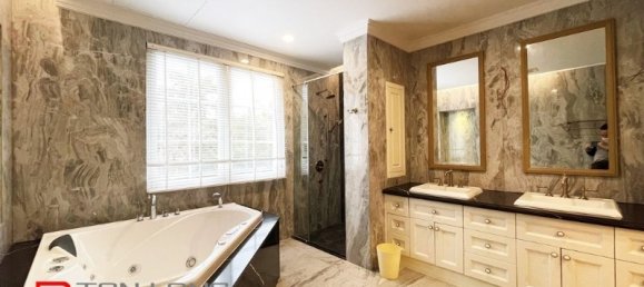 5 Schlafzimmer Villa in Long Bien, Vietnam, Nr. 577 17