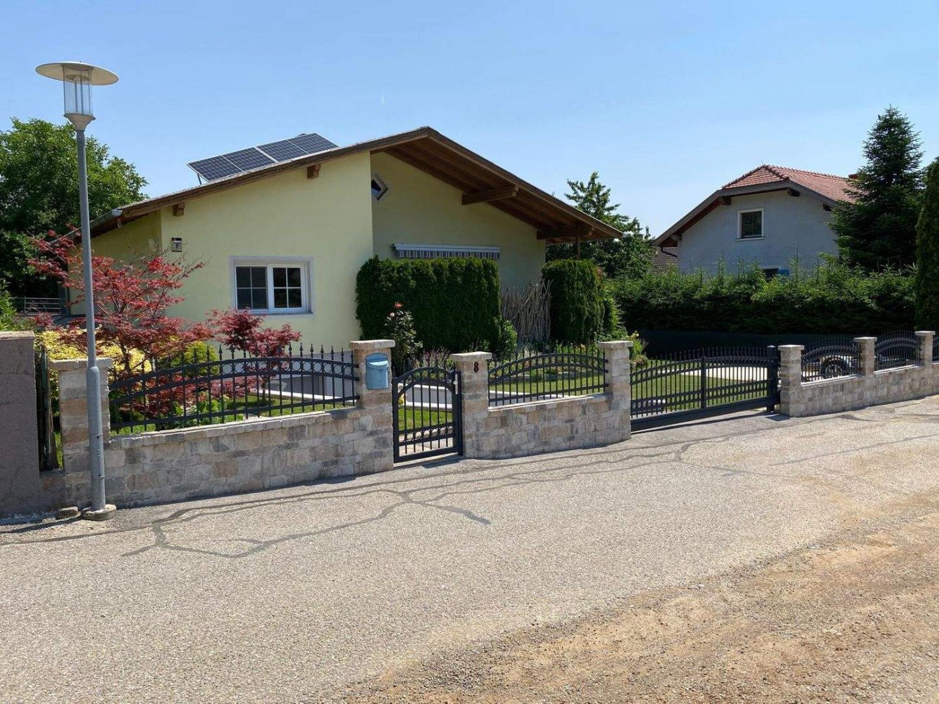 6-Zimmer Bungalow in Neunkirchen, Austria, Nr. 198396