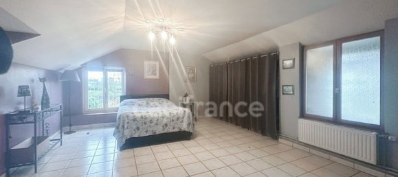 5 bedrooms House in Honnechy, France No. 269494 36