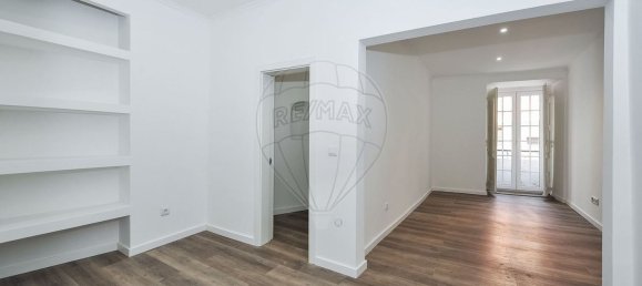 2 bedrooms Apartment in Lisbon, Portugal No. 313057 15