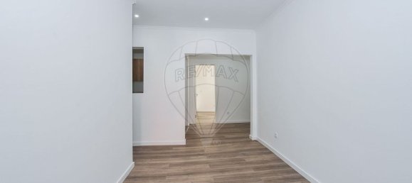 2 bedrooms Apartment in Lisbon, Portugal No. 313057 9