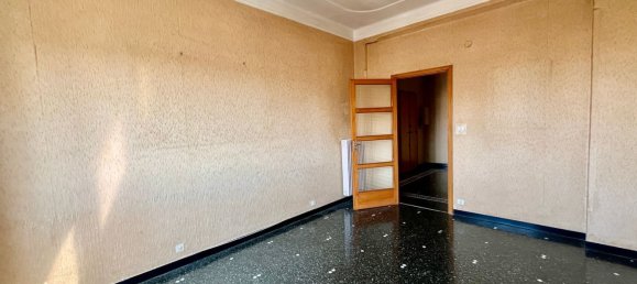 4-Zimmer Wohnung in Genoa, Italy, Nr. 259964 15