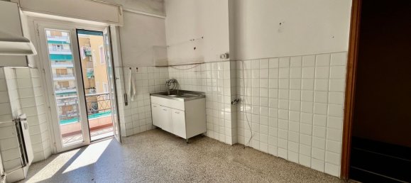4-Zimmer Wohnung in Genoa, Italy, Nr. 259964 18