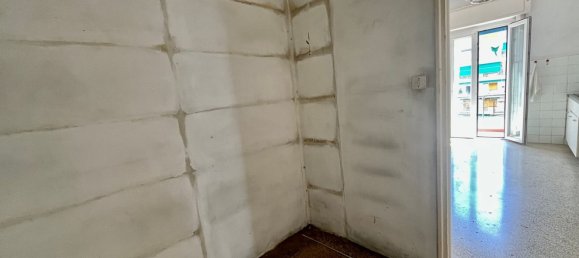 4-Zimmer Wohnung in Genoa, Italy, Nr. 259964 26