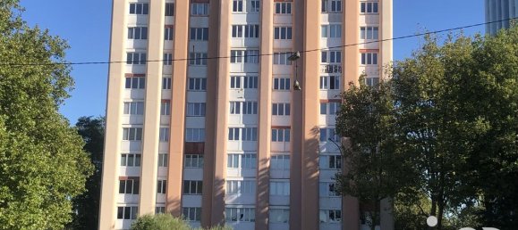 1 bedroom Apartment in Sin-le-Noble, France No. 220804 2