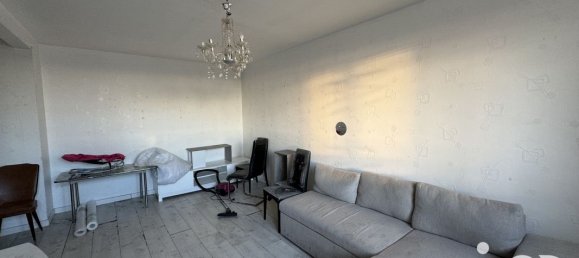 1 bedroom Apartment in Sin-le-Noble, France No. 220804 22