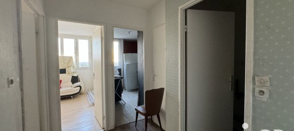 1 bedroom Apartment in Sin-le-Noble, France No. 220804 39