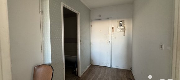 1 bedroom Apartment in Sin-le-Noble, France No. 220804 27