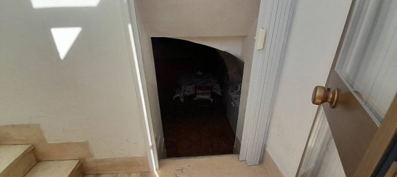 Casa de 6 habitaciónes en Lettomanoppello, Italy No. 206142 3