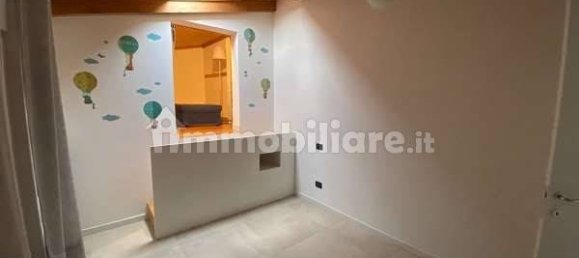 3 rooms Apartment in San Fermo della Battaglia, Italy No. 153597 10