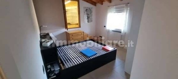 3 rooms Apartment in San Fermo della Battaglia, Italy No. 153597 6