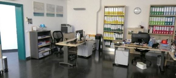 567m² Commercial property in Bologna, Italy No. 351284 5