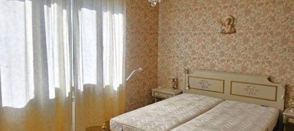 4-Zimmer Wohnung in Genoa, Italy, Nr. 137379 23