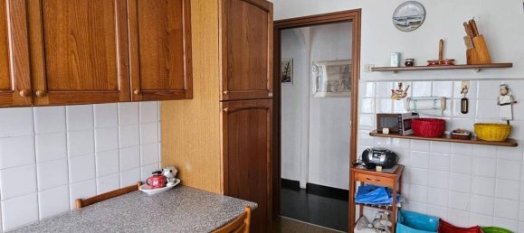 4-Zimmer Wohnung in Genoa, Italy, Nr. 137379 16