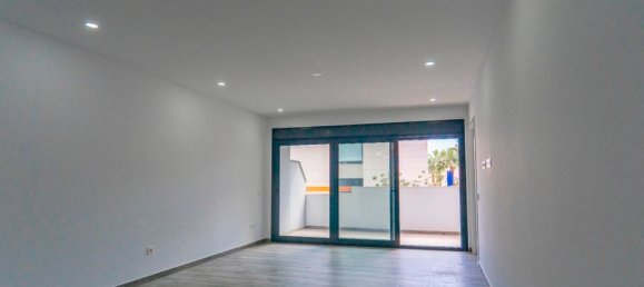 3 bedrooms Apartment in Torrevieja, Spain No. 176303 6