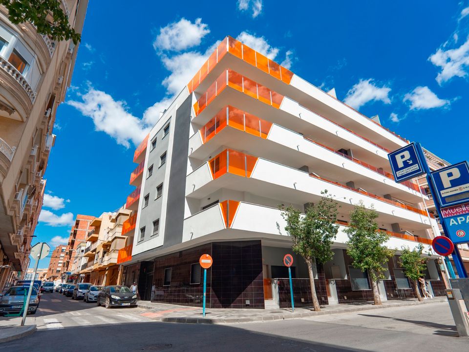 3 bedrooms Apartment in Torrevieja, Spain No. 176303