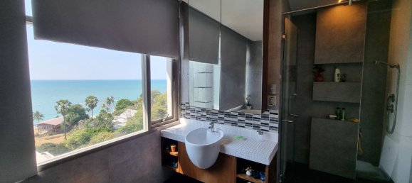 3 bedrooms Condo in Pattaya, Thailand No. 4330 18