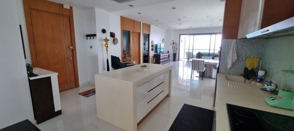 3 bedrooms Condo in Pattaya, Thailand No. 4330 28