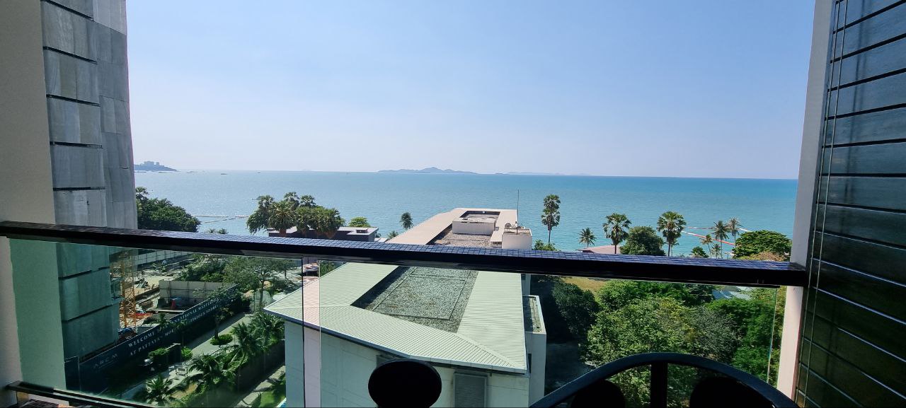 3 bedrooms Condo in Pattaya, Thailand No. 4330