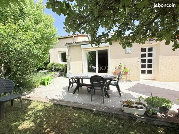 5 bedrooms House in Gap, France No. 302238