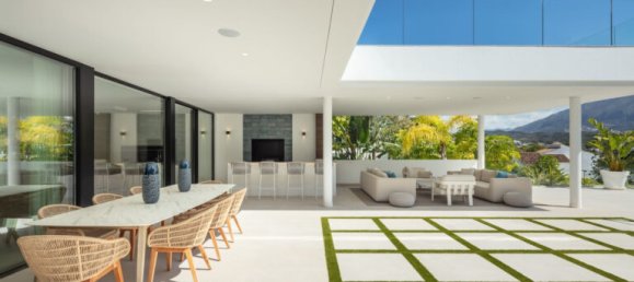 Дом с 5 спальнями в Марбелья, Испания № 72782 24