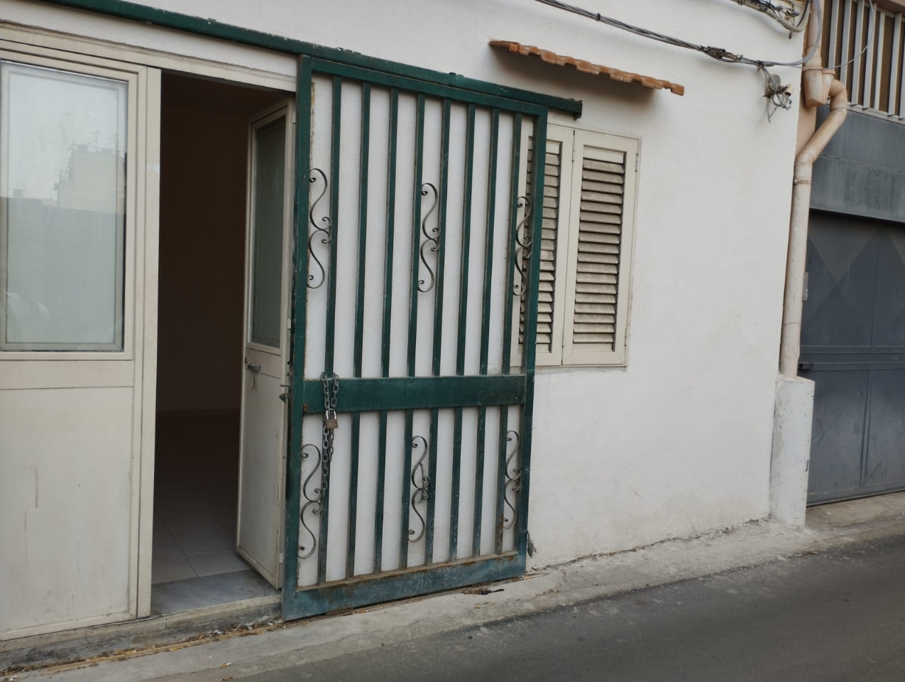 2 rooms Apartment in Palermo, Italy No. 173045