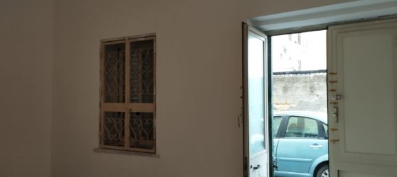 2 rooms Apartment in Palermo, Italy No. 173045 11