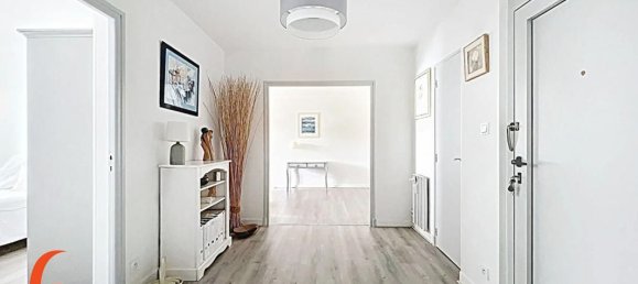 Квартира с 1 спальней в Монлюсон, Франция № 193418 5