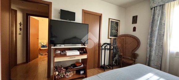 3 bedrooms Villa in Tuscania, Italy No. 283748 16