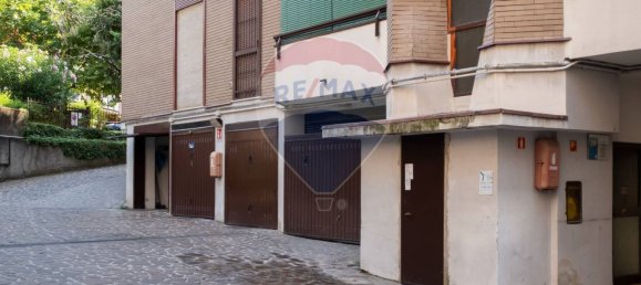 2 bedrooms Apartment in Milan, Italy No. 352698 21