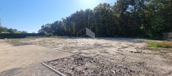  Land in Avensan, France No. 81716 7