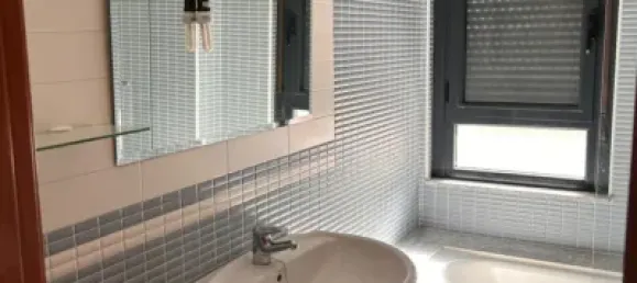 Apartamento de 3 dormitorios en Salamanca, Spain No. 27883 36