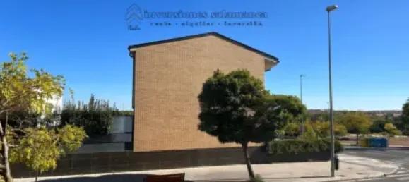 Apartamento de 3 dormitorios en Salamanca, Spain No. 27883 4