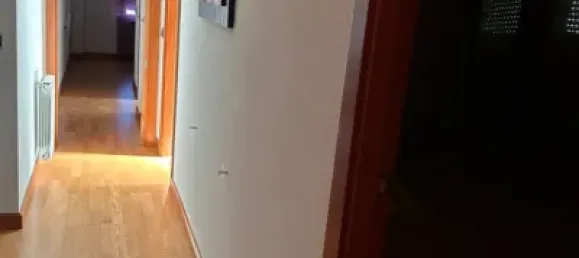 Apartamento de 3 dormitorios en Salamanca, Spain No. 27883 25