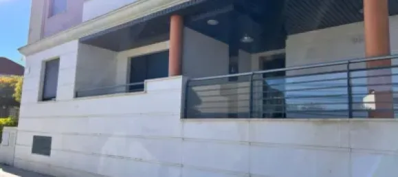 Apartamento de 3 dormitorios en Salamanca, Spain No. 27883 23