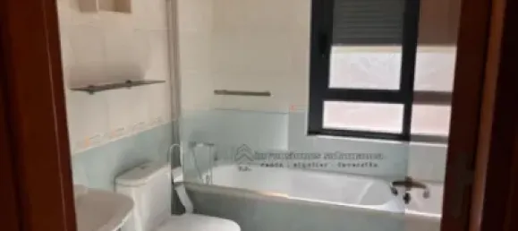 Apartamento de 3 dormitorios en Salamanca, Spain No. 27883 32