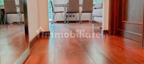 Квартира с 4 комнатами в Варацце, Италия № 219012 6