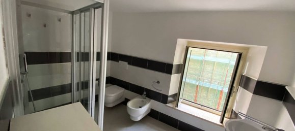 Apartamento de 5 divisões em Monterubbiano, Italy N.º 96932 17