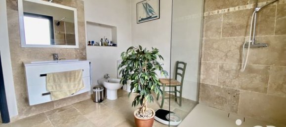 3 bedrooms Townhouse in Castillon-du-Gard, France No. 280199 10