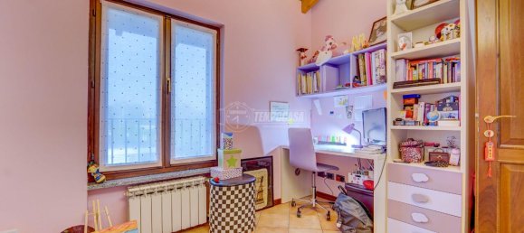 3 rooms Apartment in Somma Lombardo, Italy No. 25255 32