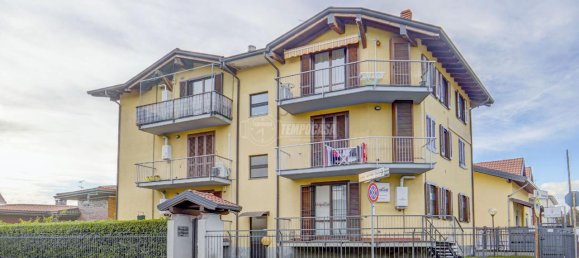3 rooms Apartment in Somma Lombardo, Italy No. 25255 13