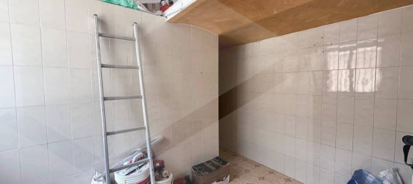 6 rooms House in Torremaggiore, Italy No. 17155 12