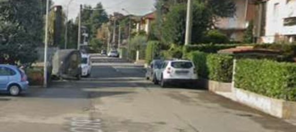 1608m² Building in Dalmine, Italy No. 259000 11