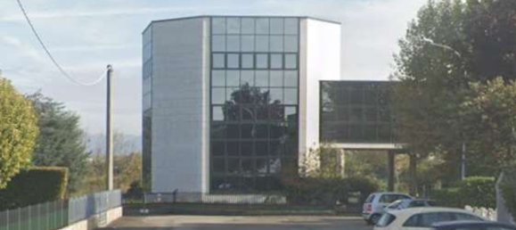 1608m² Building in Dalmine, Italy No. 259000 13