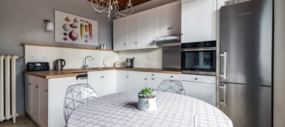 Дом с 9 комнатами в Дрюленжан, Франция № 57918 8