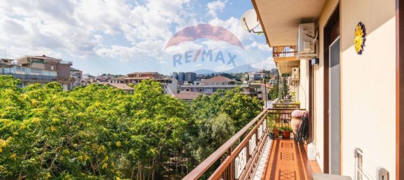 Apartamento de 3 dormitorios en Catania, Italy No. 327987 28