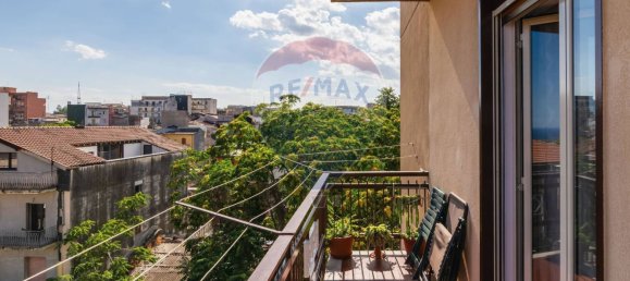 Apartamento de 3 dormitorios en Catania, Italy No. 327987 18